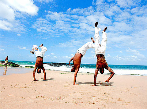 Capoeira - ein Sport, der Kampf, Tanz und Musik verbindet